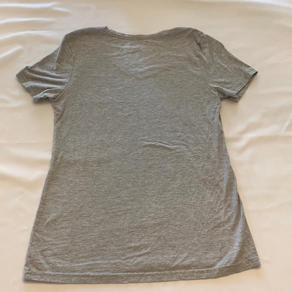 TIME AND TRU Gray T-Shirt Size Small - Picture 3 of 3